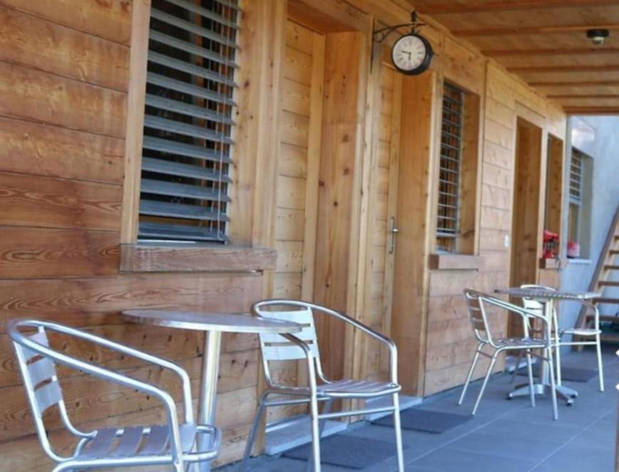Chalet Tzarbonire Chalais Exteriör bild