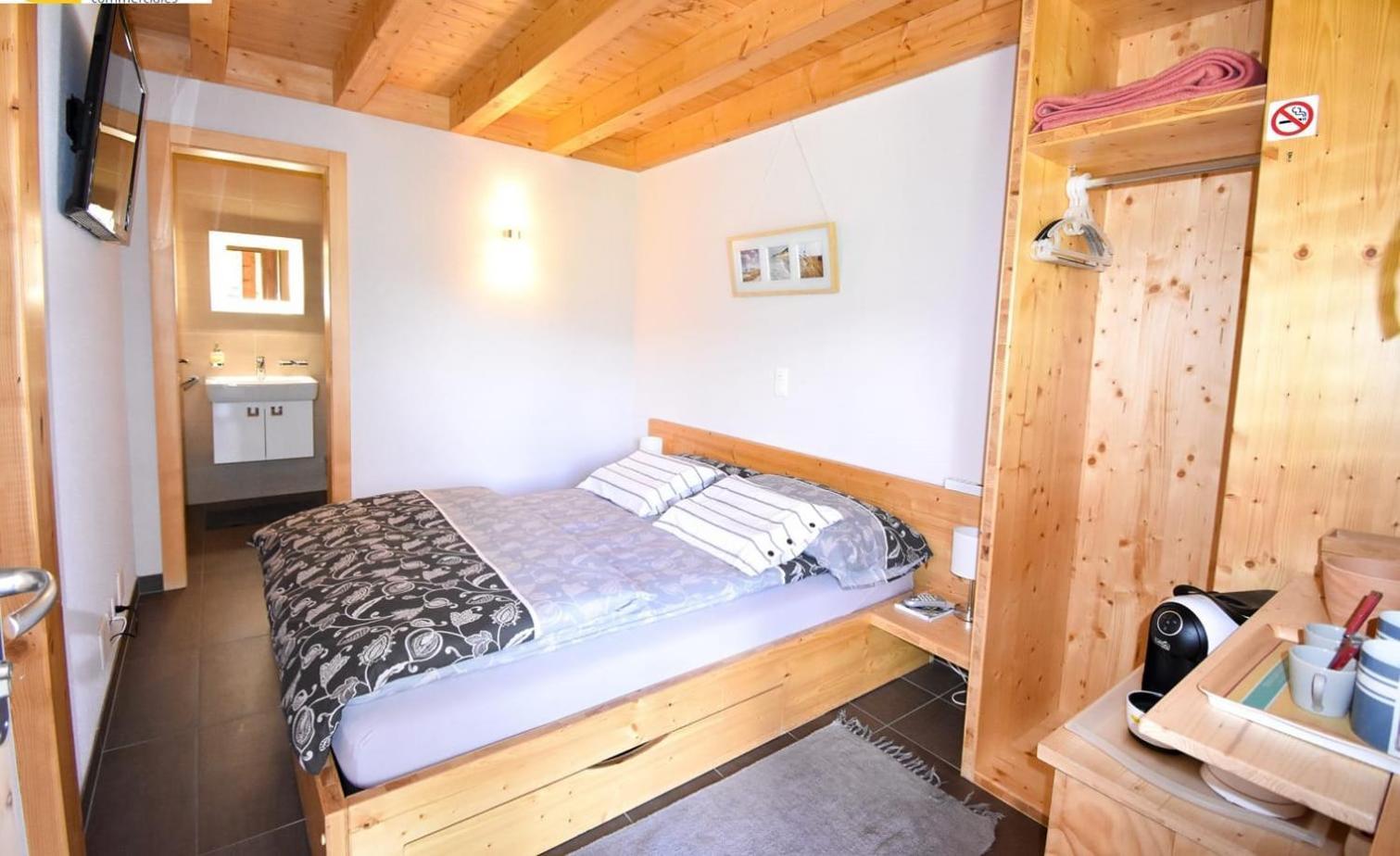Chalet Tzarbonire Chalais Exteriör bild
